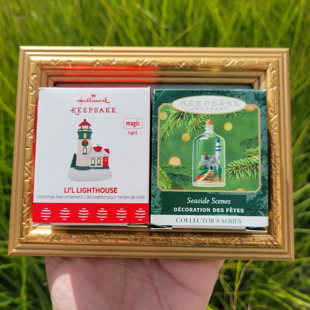 Hallmark Keepsake Mini Ornaments (2) 2017 Lighthouse & 2001 Seaside Scenes